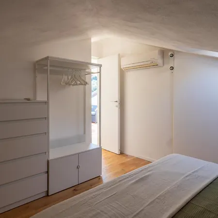 Lägenhet Casa Sarina Modern With And Sea View Up To 6 Ppl Garage Included