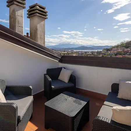 Lägenhet Casa Sarina Modern With And Sea View Up To 6 Ppl Garage Included La Spezia