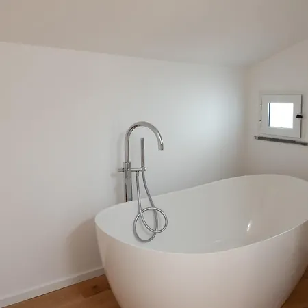 Casa Sarina Modern With And Sea View Up To 6 Ppl Garage Included 라스페치아